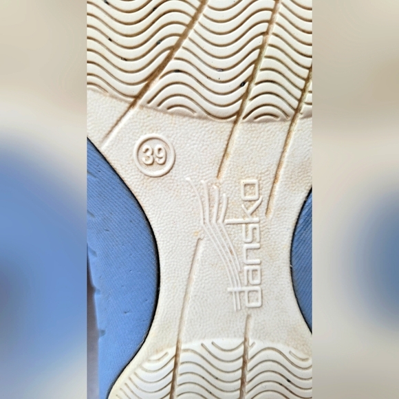 Dansko women's shoes - Picture 4 of 9